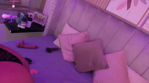 Seshat online show from 25, 10, 2025