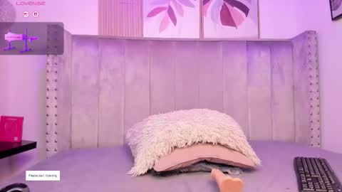 Danna  online show from 15, 2, 2026