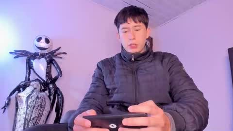 Snapshot of setsuna_10 chatting on 22, 11, 2025 david online show from 22, 11, 2025