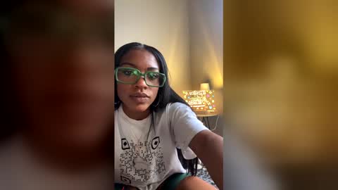 Snapshot of sevynsevinseven chatting on 15, 12, 2025 sevynsevinseven online show from 15, 12, 2025