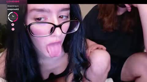 Snapshot of sex_fiendz chatting on 9, 6, 2026 Violet online show from 9, 6, 2026