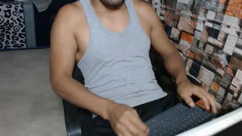 arnold online show from 14, 12, 2025