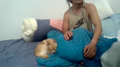 Snapshot of sexiiisenseiii chatting on 3, 2, 2026 dankdiggler online show from 3, 2, 2026