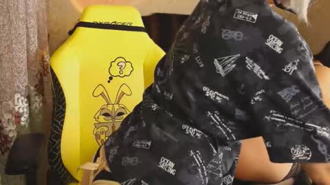 Snapshot of sexlove12001 chatting on 21, 10, 2025 Margo sha online show from 21, 10, 2025