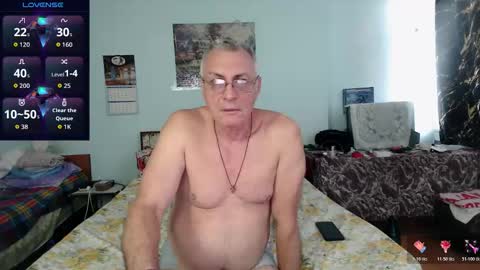 sexmen181166 online show from 12, 11, 2025