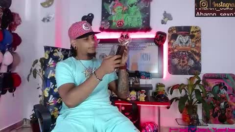 Snapshot of sexo_aharon chatting on 10, 2, 2026 Aharon ravelo online show from 10, 2, 2026