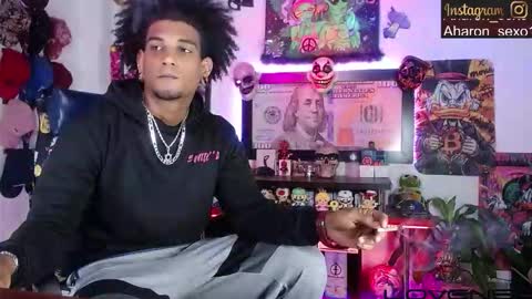 Snapshot of sexo_aharon chatting on 9, 3, 2026 Aharon ravelo online show from 9, 3, 2026
