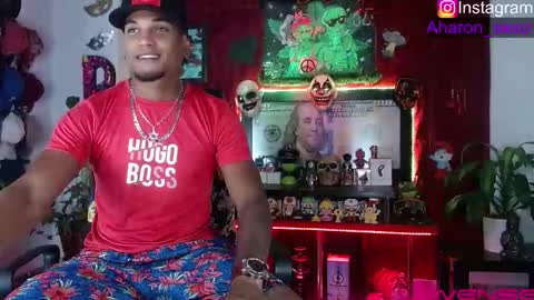 Snapshot of sexo_aharon chatting on 30, 3, 2026 Aharon ravelo online show from 30, 3, 2026