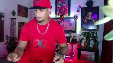 Snapshot of sexo_aharon chatting on 12, 6, 2026 Aharon ravelo online show from 12, 6, 2026
