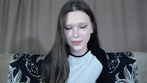 Snapshot of sexpired_princess chatting on 11, 10, 2025 Nextdoor Princess online show from 11, 10, 2025