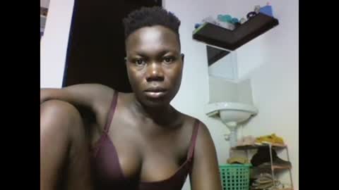 Snapshot of sexqueen02 chatting on 25, 1, 2025 sexqueen02 online show from 25, 1, 2025