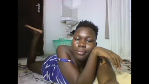 Snapshot of sexqueen02 chatting on 16, 2, 2025 sexqueen02 online show from 16, 2, 2025