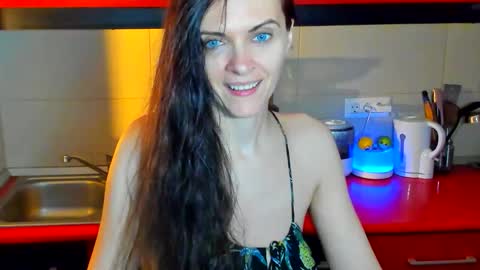 Snapshot of sexqueen1111 chatting on 1, 11, 2025 sexqueen1111 online show from 1, 11, 2025