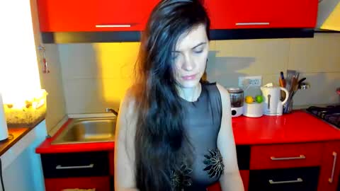 Snapshot of sexqueen1111 chatting on 26, 11, 2025 sexqueen1111 online show from 26, 11, 2025