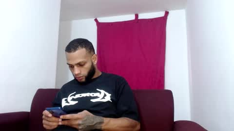 Snapshot of sexseason777 chatting on 9, 10, 2025 STIIV G online show from 9, 10, 2025