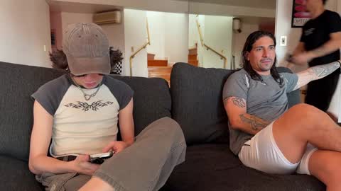 Andrea online show from 1, 12, 2025