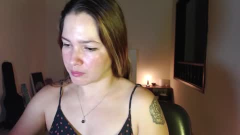 Snapshot of sexwwoman chatting on 16, 12, 2024 CHIARA online show from 16, 12, 2024