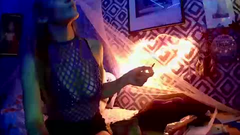 Leeah CloudZzz online show from 16, 10, 2025