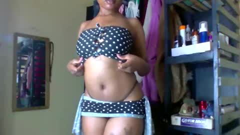 Snapshot of sexxy_daisyy chatting on 15, 3, 2026 sexxy_daisyy online show from 15, 3, 2026
