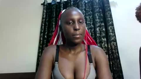 Snapshot of sexxy_melmine chatting on 16, 5, 2026 Dolly online show from 16, 5, 2026