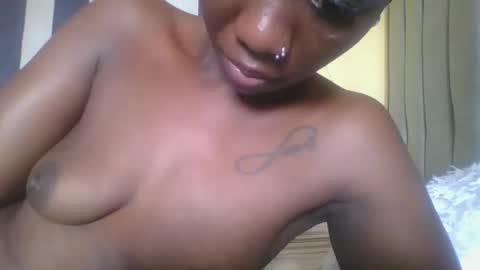 sexxy_veee online show from 24, 11, 2025