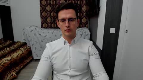 Sexxymuscles4U online show from 11, 3, 2025