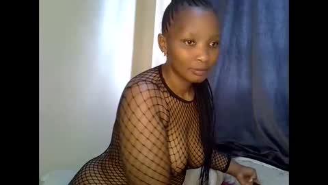 Snapshot of sexxyqueens chatting on 24, 9, 2025 Sexxyqueens online show from 24, 9, 2025
