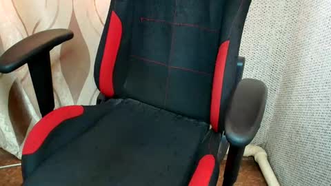 Jessica  Face only in pvt or in snapchat Dont ask more.... online show from 5, 3, 2026