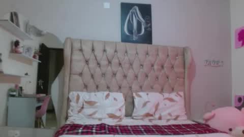 sexy_babydoll22 online show from 28, 2, 2026