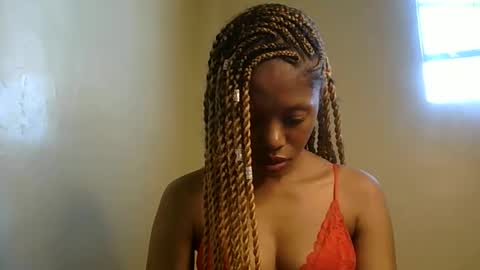 sexy_banny4 online show from 8, 4, 2026