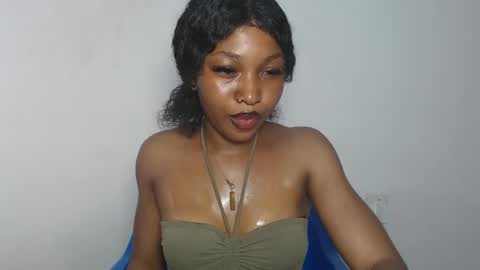 sexy_bluey247 online show from 6, 4, 2026