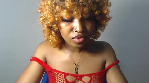 sexy_bluey247 online show from 9, 4, 2026