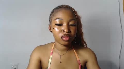 Snapshot of sexy_bluey247 chatting on 25, 6, 2026 sexy_bluey247 online show from 25, 6, 2026