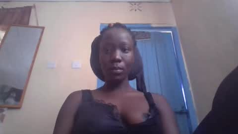 sexy_butty01 online show from 10, 9, 2025