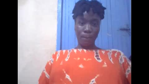 sexy_butty01 online show from 19, 4, 2026