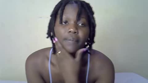 sexy_butty6 online show from 13, 9, 2025