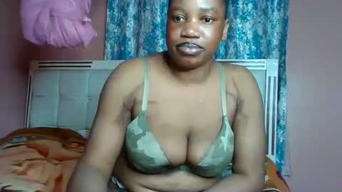 Snapshot of sexy_dot chatting on 13, 12, 2024 dotie online show from 13, 12, 2024