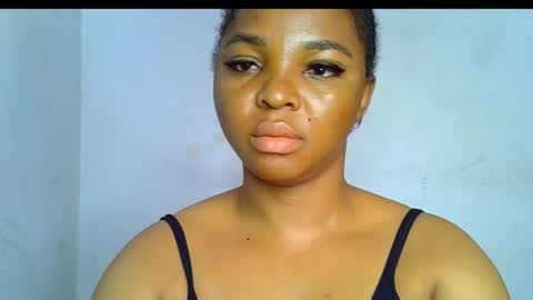 Snapshot of sexy_ebonygirl_ chatting on 11, 10, 2025 Clara online show from 11, 10, 2025