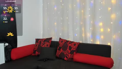 Snapshot of sexy_emeli chatting on 18, 1, 2025 MY ONLYFANS page is back - online show from 18, 1, 2025