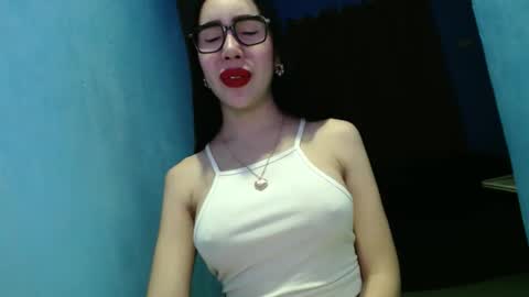 sexy_emily92 online show from 22, 2, 2026