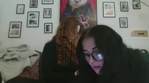 Snapshot of sexy_hexy69 chatting on 22, 10, 2025 sexy_hexy69 online show from 22, 10, 2025