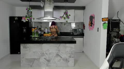 WENDY  MAX  AND VICKY online show from 11, 6, 2026