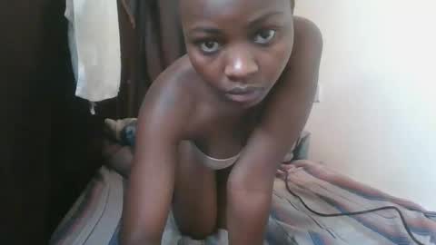 Snapshot of sexy_june20 chatting on 19, 2, 2026 sexy_june20 online show from 19, 2, 2026