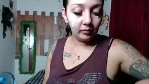 Snapshot of sexy_lolas chatting on 8, 2, 2025 sexy lolas online show from 8, 2, 2025