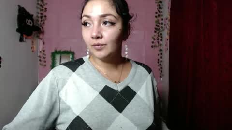 Snapshot of sexy_lolas chatting on 28, 2, 2025 sexy lolas online show from 28, 2, 2025