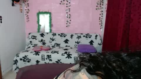 Snapshot of sexy_lolas chatting on 4, 3, 2025 sexy lolas online show from 4, 3, 2025