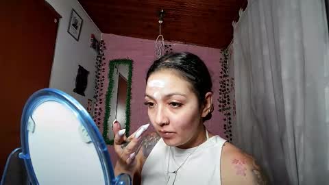 Snapshot of sexy_lolas chatting on 11, 9, 2025 sexy lolas online show from 11, 9, 2025