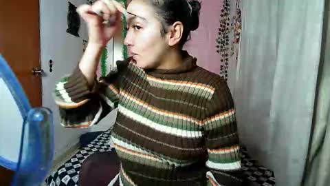 Snapshot of sexy_lolas chatting on 23, 9, 2025 sexy lolas online show from 23, 9, 2025
