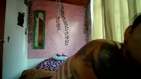 Snapshot of sexy_lolas chatting on 2, 4, 2026 sexy lolas online show from 2, 4, 2026