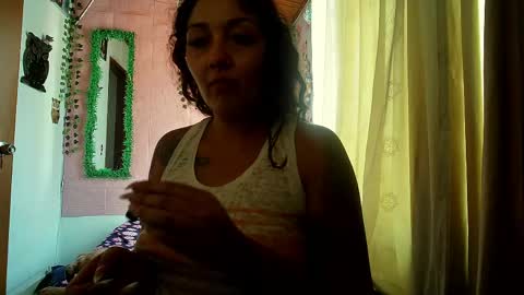 Snapshot of sexy_lolas chatting on 4, 4, 2026 sexy lolas online show from 4, 4, 2026
